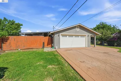 10378 Priest, French Camp, CA 95231 - Photo 2