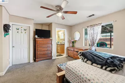 10378 Priest, French Camp, CA 95231 - Photo 16