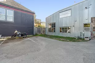 926 Chester, Oakland, CA 94607 - Photo 30