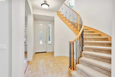 9208 Hallmark Pl, Vallejo, CA 94591 - Photo 10