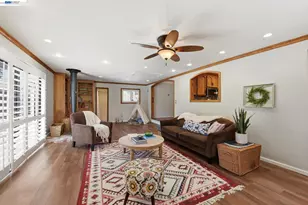 1738 Via Buena Vista, San Lorenzo, CA 94580 - Photo 16