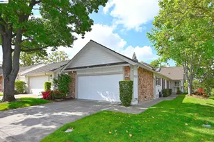 521 Silver Lake Dr, Danville, CA 94526 - Photo 1