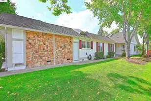 521 Silver Lake Dr, Danville, CA 94526 - Photo 4