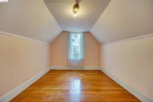2009 Berkeley Way, Berkeley, CA 94704 - Photo 16