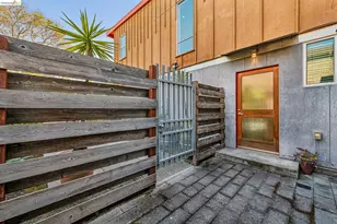 848 61st St, Oakland, CA 94608 - Photo 32