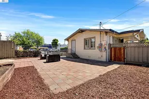 1225 Richard Pl, Hayward, CA 94541 - Photo 12
