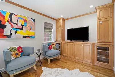 32760 Orick St, Union City, CA 94587 - Photo 12