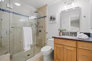 32760 Orick St, Union City, CA 94587 - Photo 38