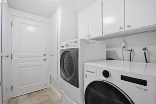 32760 Orick St, Union City, CA 94587 - Photo 42