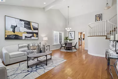 32760 Orick St, Union City, CA 94587 - Photo 4
