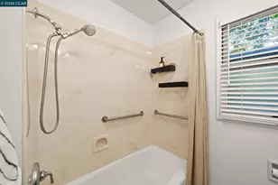 282 Hartson, Napa, CA 94559 - Photo 14