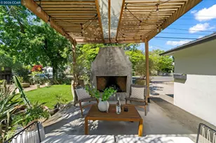 282 Hartson, Napa, CA 94559 - Photo 34