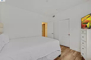 1594 Tucker St, Oakland, CA 94603 - Photo 18