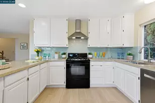 263 Carlisle Way, Benicia, CA 94510 - Photo 18
