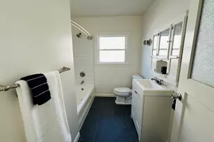 1301 60th Ave, Oakland, CA 94621 - Photo 4