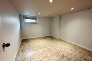 1301 60th Ave, Oakland, CA 94621 - Photo 10