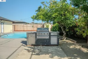 767 Lemos Ave, Salinas, CA 93901 - Photo 36