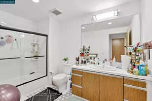 5900 3rd St, San Francisco, CA 94124 - Photo 14