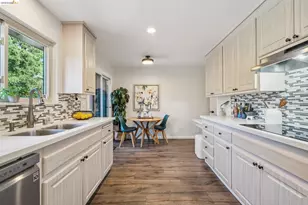 7900 Hansom Dr, Oakland, CA 94605 - Photo 12