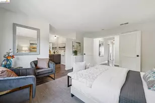 7900 Hansom Dr, Oakland, CA 94605 - Photo 20