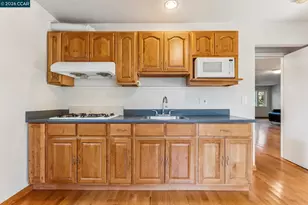 216 Behrens St, El Cerrito, CA 94530 - Photo 42