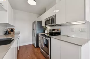 194 Lakeshore Ct, Richmond, CA 94804 - Photo 10