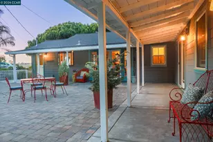 1931 Dowrelio Dr, Crockett, CA 94525 - Photo 24