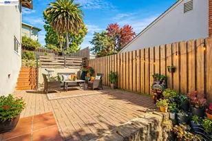17676 Garland Ct, Castro Valley, CA 94546 - Photo 18
