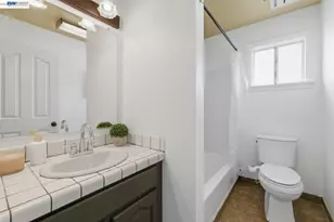 1019 Central Blvd, Hayward, CA 94542 - Photo 30