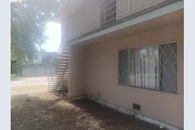 3434 California St, Oakland, CA 94602 - Photo 8