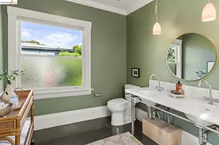 2520 Russell St, Berkeley, CA 94705 - Photo 20