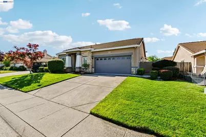 989 Carter St, Folsom, CA 95630 - Photo 2