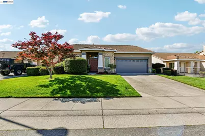 989 Carter St, Folsom, CA 95630 - Photo 1