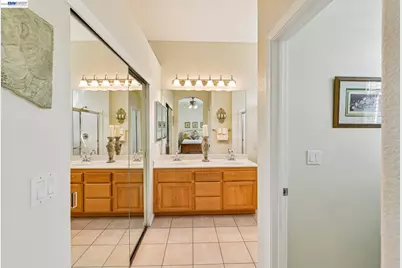 989 Carter St, Folsom, CA 95630 - Photo 32