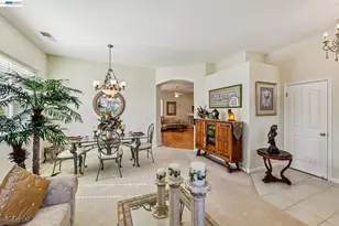 989 Carter St, Folsom, CA 95630 - Photo 8