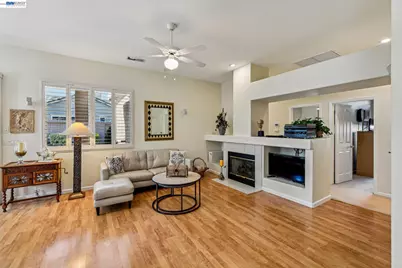989 Carter St, Folsom, CA 95630 - Photo 10