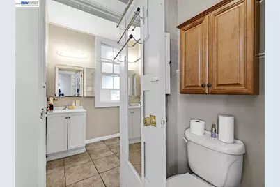 2226 13th Ave, Oakland, CA 94606 - Photo 4