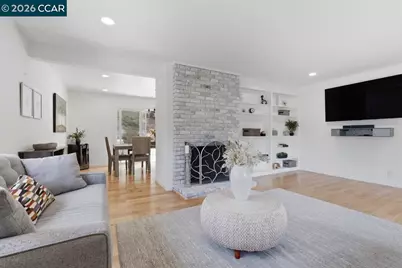 125 Elysian Fields Dr, Oakland, CA 94605 - Photo 10