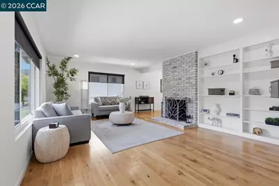 125 Elysian Fields Dr, Oakland, CA 94605 - Photo 8