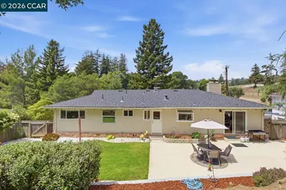 125 Elysian Fields Dr, Oakland, CA 94605 - Photo 44