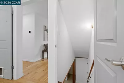 125 Elysian Fields Dr, Oakland, CA 94605 - Photo 28