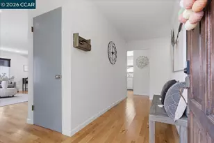 125 Elysian Fields Dr, Oakland, CA 94605 - Photo 6