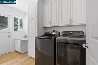 125 Elysian Fields Dr, Oakland, CA 94605 - Photo 36
