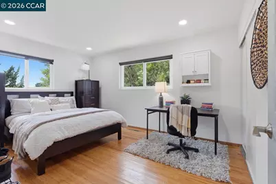 125 Elysian Fields Dr, Oakland, CA 94605 - Photo 22