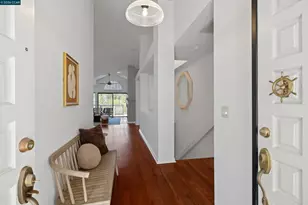 467 Beacon Ridge Ln, Walnut Creek, CA 94597 - Photo 4