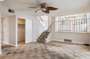 7360 Meadowgate Dr, Sacramento, CA 95823 - Photo 16