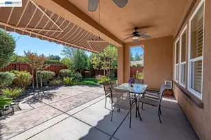 1033 Malbec Ln, Brentwood, CA 94513 - Photo 30
