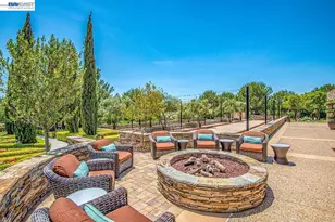 1033 Malbec Ln, Brentwood, CA 94513 - Photo 46