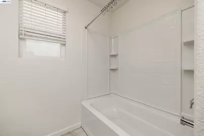 60 Molveno Dr, Stockton, CA 95209 - Photo 40
