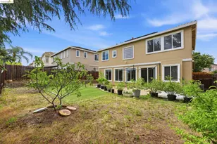 2415 Crystal Way, Antioch, CA 94531 - Photo 32